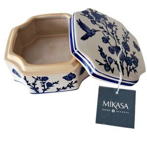 NEW Mikasa Chinoiserie Blue and White Porcelain Trinket Box- Large